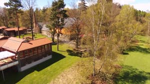 thumbnail: BBQ/picnic area