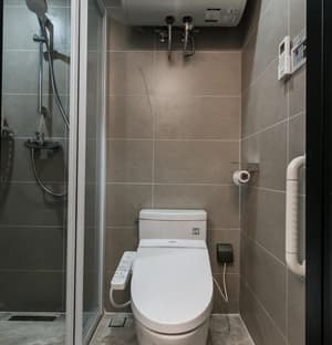 thumbnail: Bathroom
