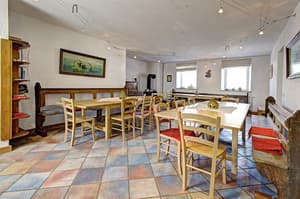 thumbnail: In-room dining