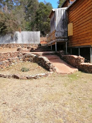 thumbnail: Exterior