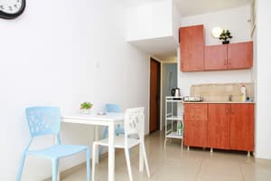thumbnail: Private kitchenette