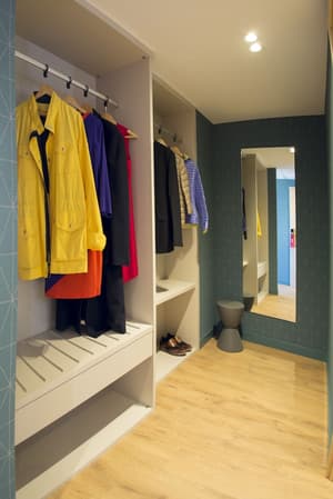 thumbnail: Interior