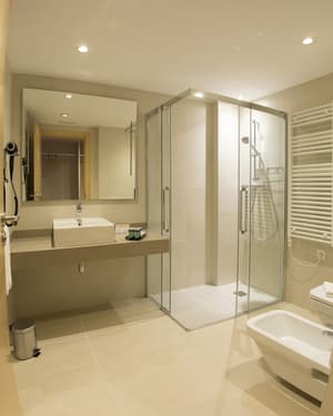 thumbnail: Bathroom