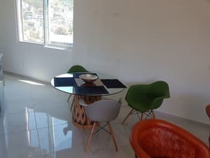 thumbnail: In-room dining
