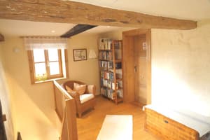 thumbnail: Living area