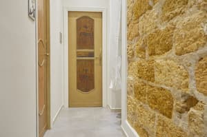 thumbnail: Interior