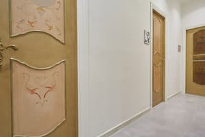 thumbnail: Interior