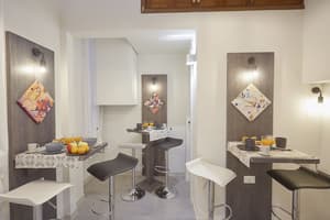 thumbnail: Breakfast area