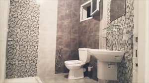 thumbnail: Bathroom shower