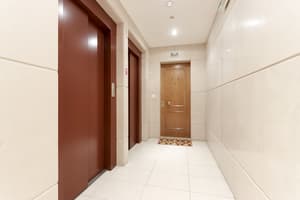 thumbnail: Interior