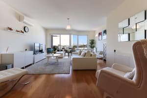 thumbnail: Living room