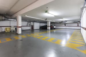 thumbnail: Parking