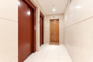 thumbnail: Interior