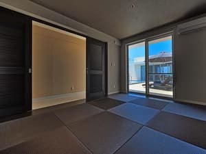 thumbnail: c6aa84c9b4ee9344bed84a0ff6cfcee2.jpg
