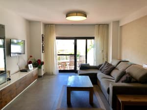 thumbnail: Living area