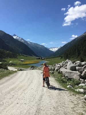 thumbnail: Bicycling