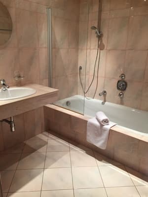 thumbnail: Bathroom