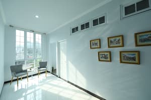 thumbnail: Interior