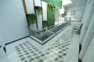 thumbnail: Interior