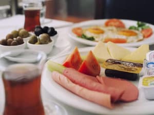 thumbnail: Restaurant