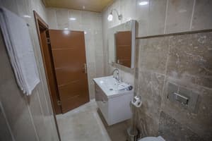thumbnail: Bathroom sink