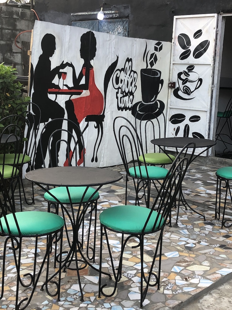 Cafe