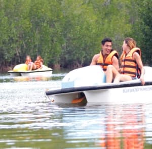 thumbnail: Boating