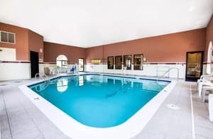 thumbnail: Pool
