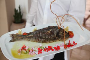 thumbnail: Dining