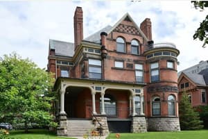 thumbnail: Front of property