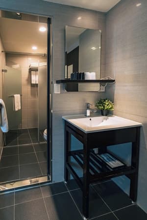 thumbnail: Bathroom