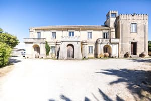 thumbnail: Exterior
