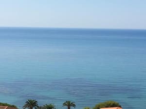 thumbnail: General view