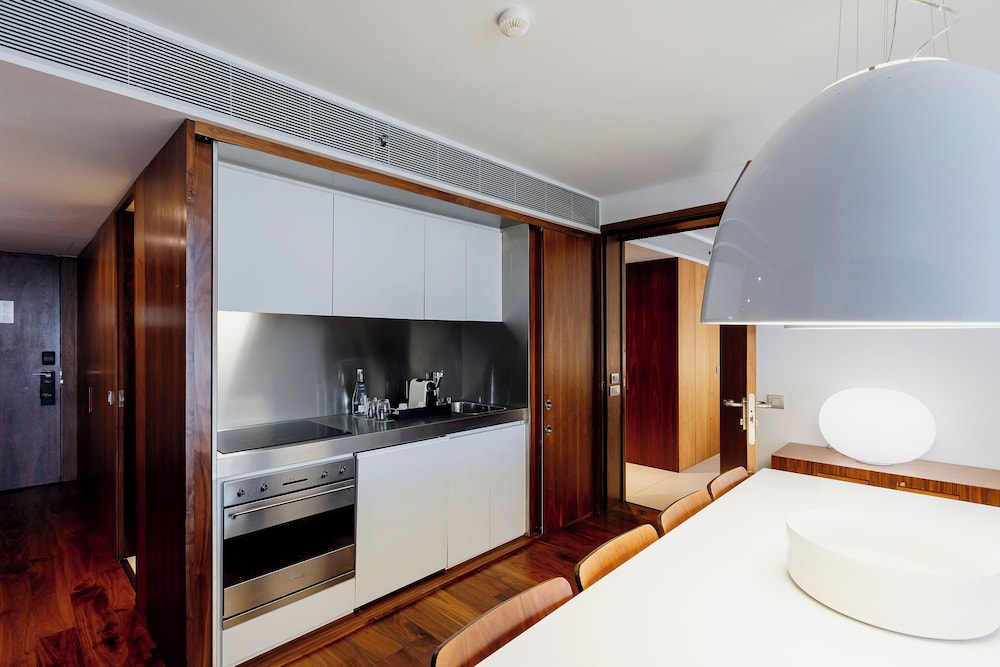 Private kitchenette