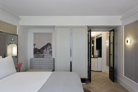 Bolevard Suite Bedroom