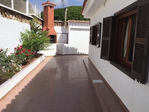 thumbnail: Exterior