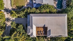 thumbnail: Property grounds
