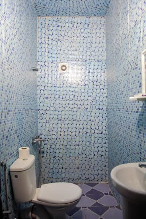 thumbnail: Bathroom shower