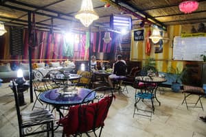 thumbnail: Restaurant