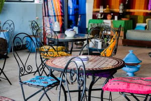 thumbnail: Breakfast area