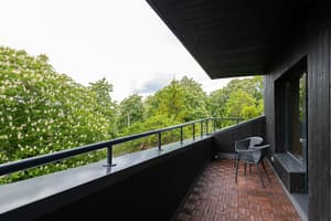 thumbnail: Balcony