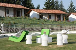 thumbnail: Outdoor wedding area