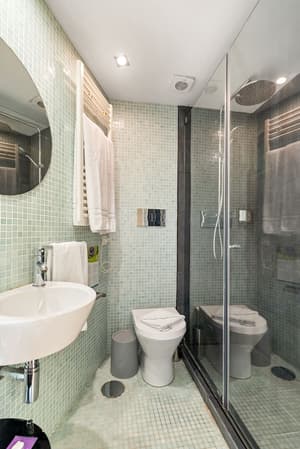 thumbnail: Bathroom