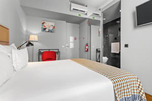 thumbnail: Room