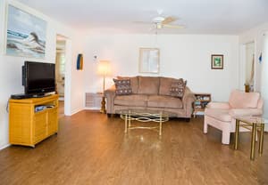 thumbnail: Living area
