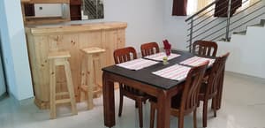thumbnail: Breakfast area