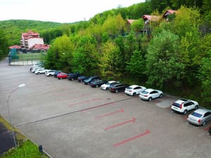 thumbnail: Parking