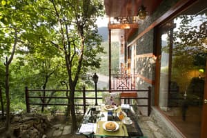 thumbnail: Balcony