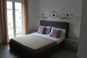 thumbnail: Room amenity