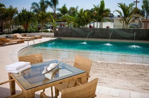thumbnail: Pool
